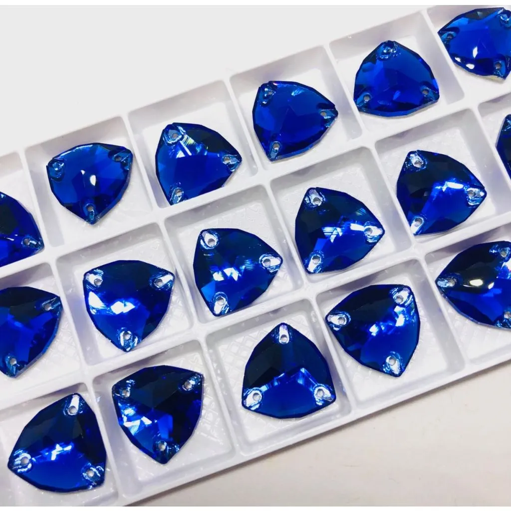 AURORA A3272 Trilliant sew-on, Capri Blue